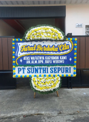 Papan Bunga Duka di Dukuh