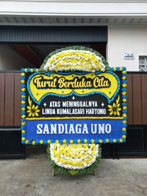 Papan Bunga Duka di Dukuh